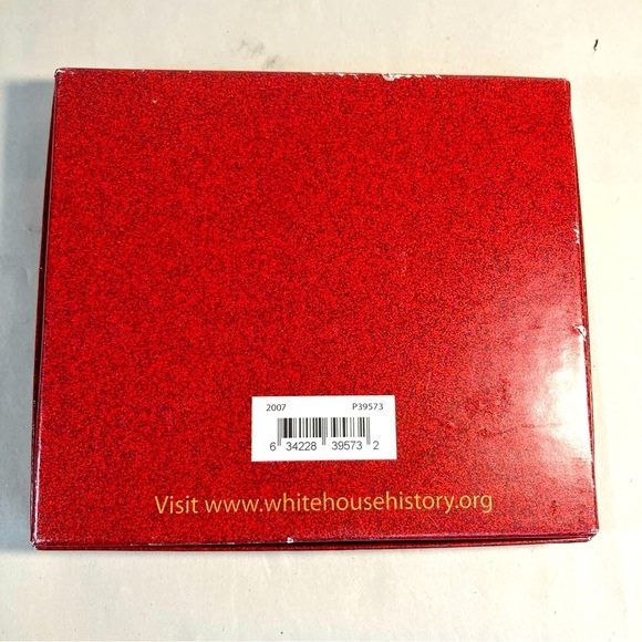 Christmas 2007 WHITE HOUSE HISTORICAL ASSOCIATION CHRISTMAS ORNAMENT w/ BOOKLET - Picture 6 of 6